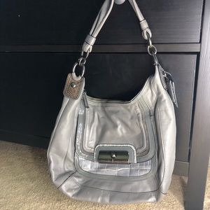 AUTHENTIC COACH PURSE